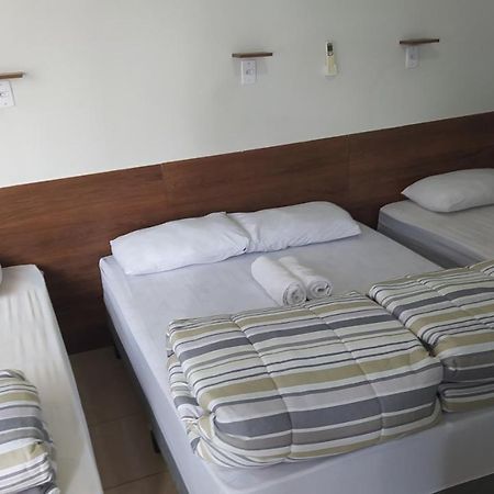 Quarto Familiar com ar,frigobar,wi fi, garagem Aparecida  Exterior foto